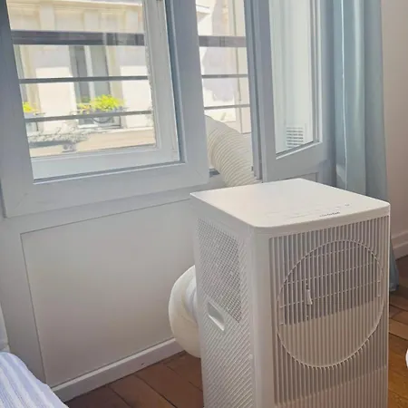 Luxury With Portable Ac Apartment *